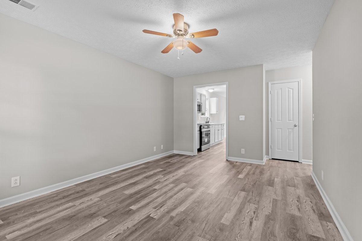 1114 Nahanee Ct