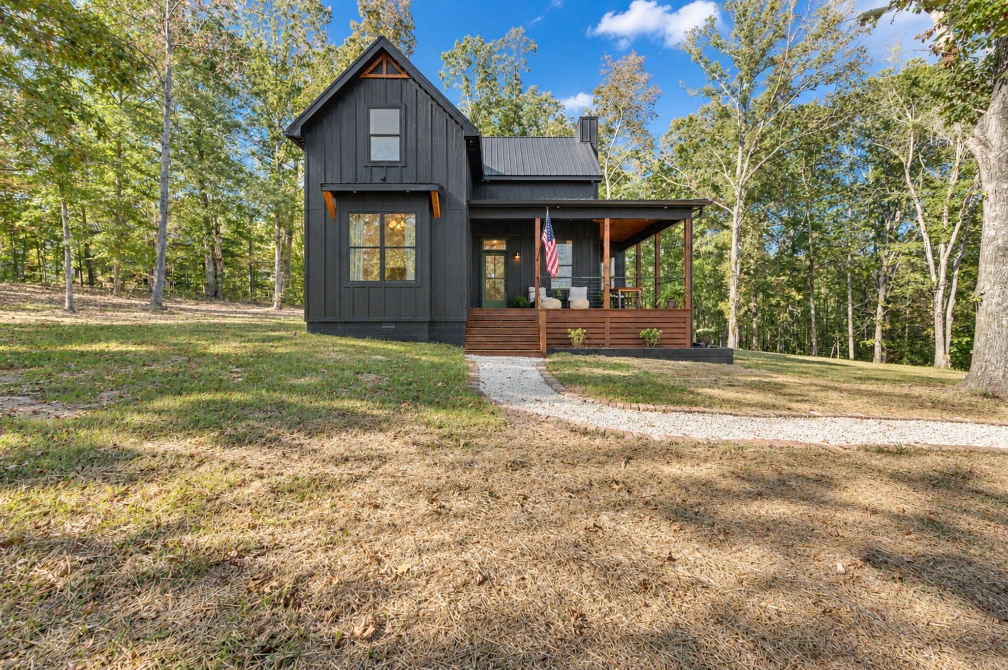 7505 Highway 100