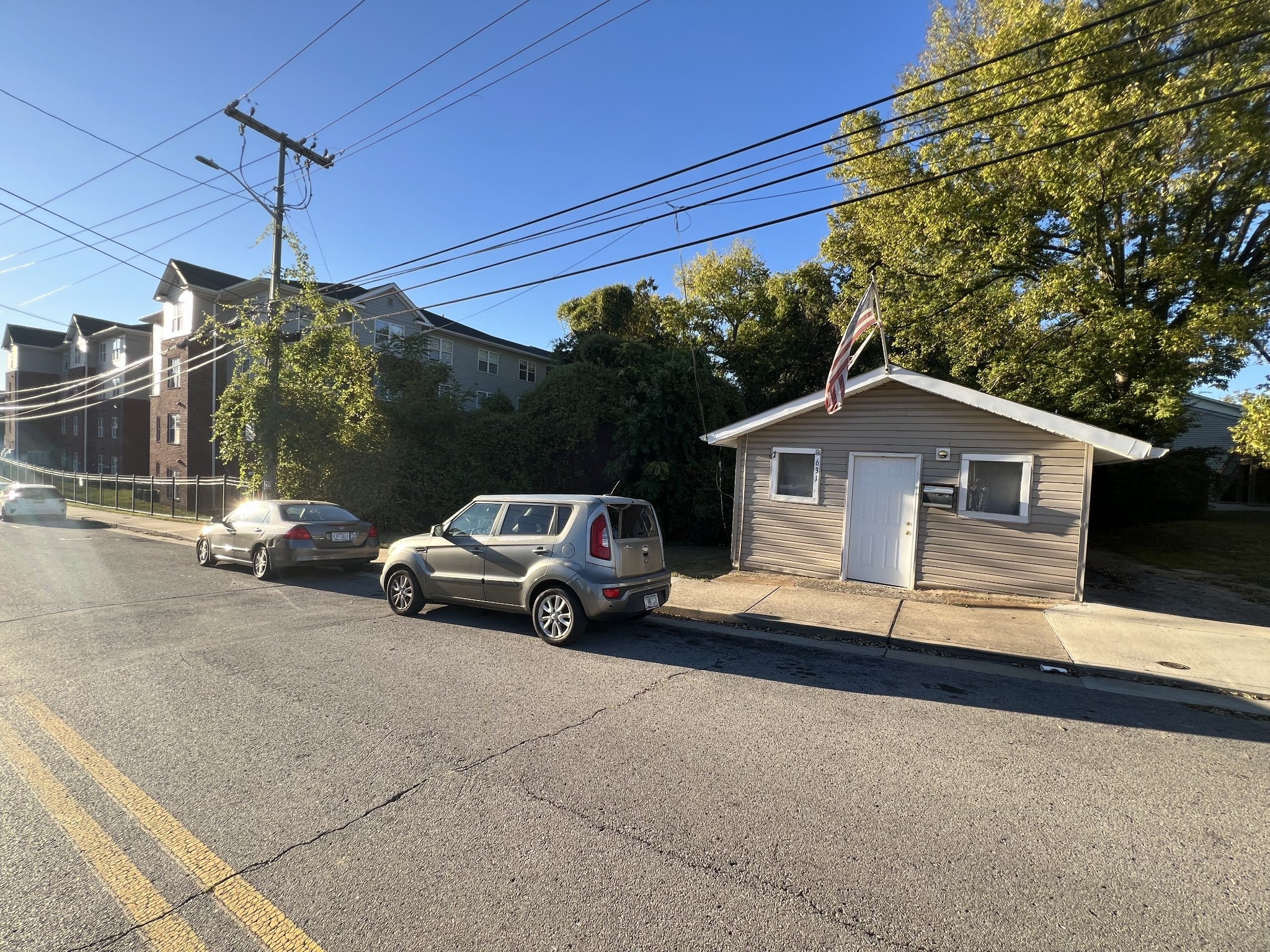 629 Commerce St