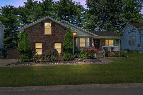 103 Northlake Dr Hendersonville TN 37075