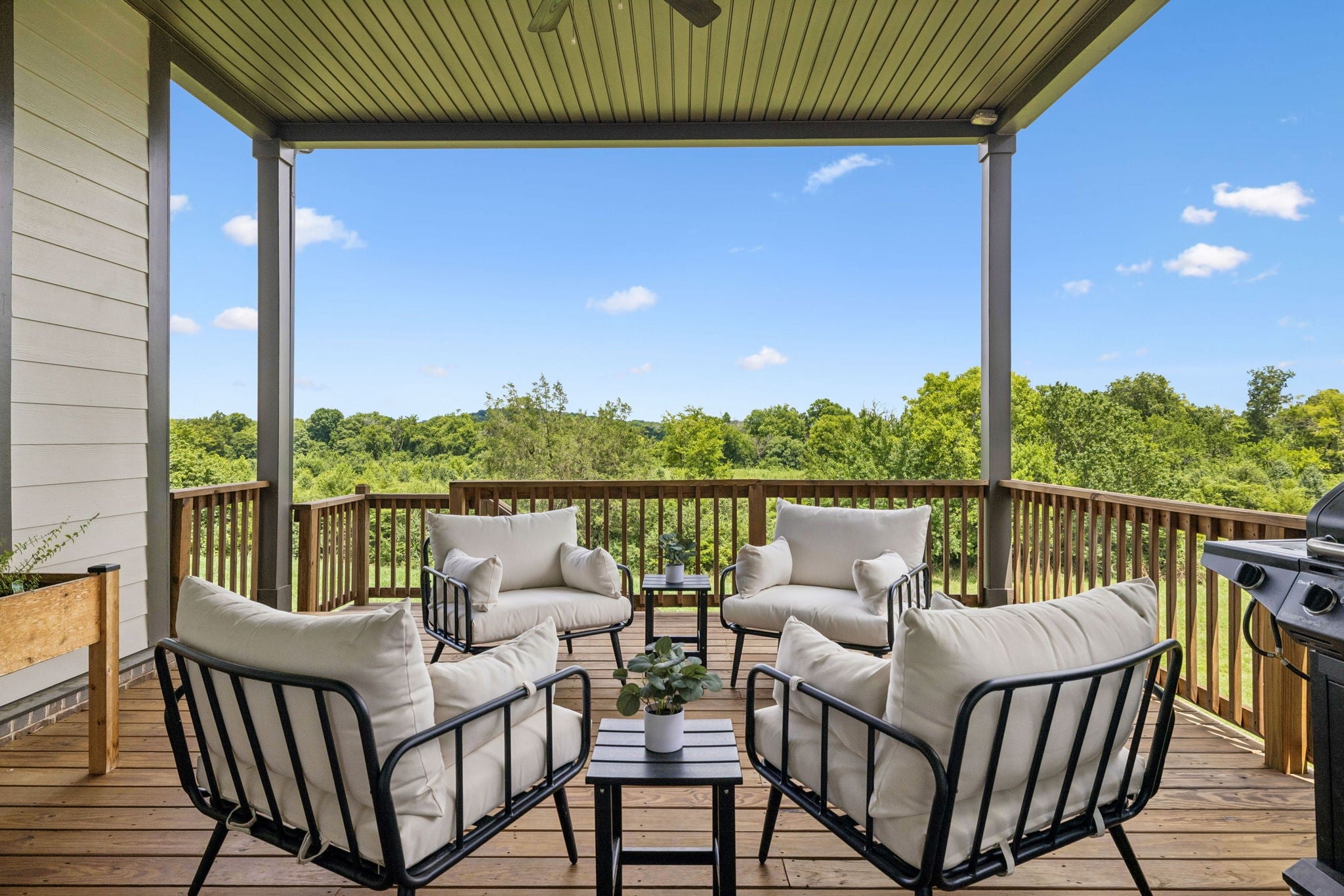 7620 Delancey Dr