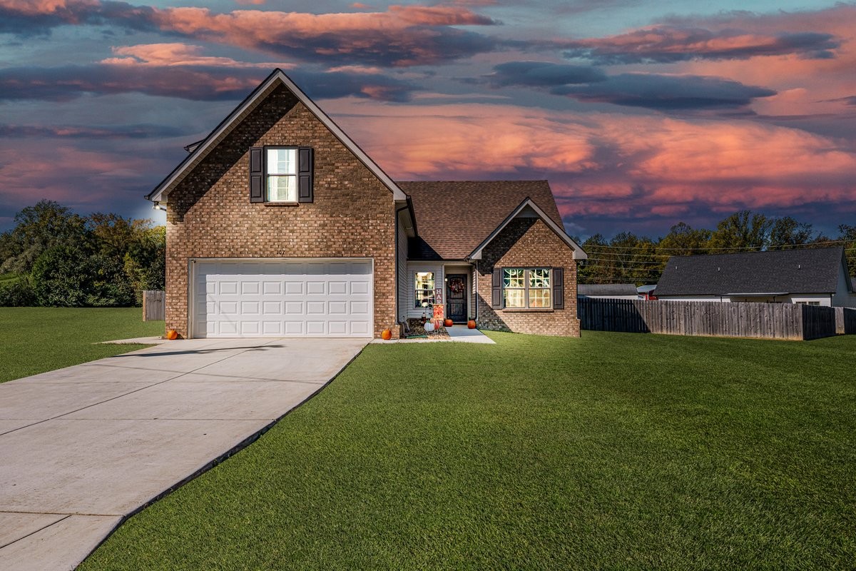 107 Grace Ct