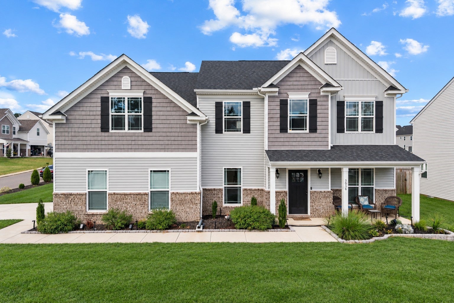 5036 Salient Dr