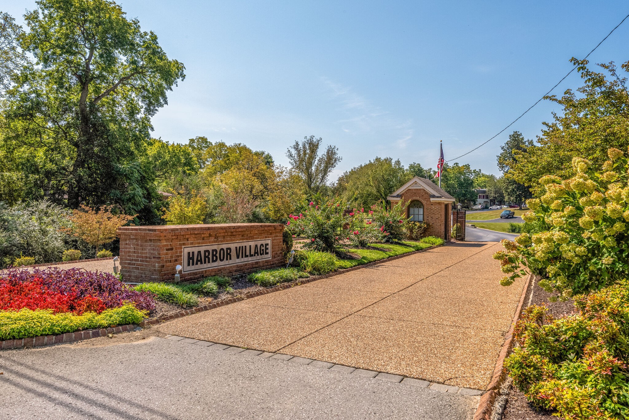 247 Harbor Village Dr