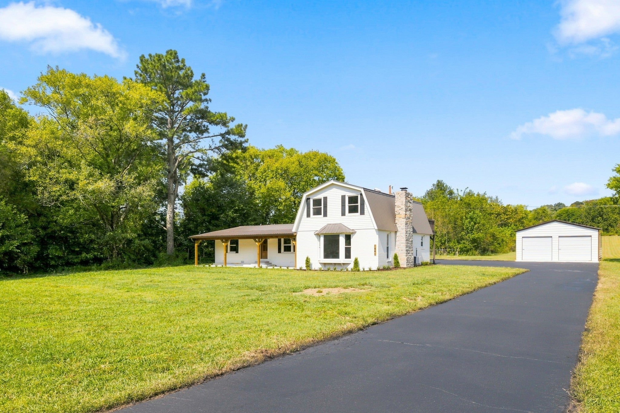 1548 Roy Sellers Rd