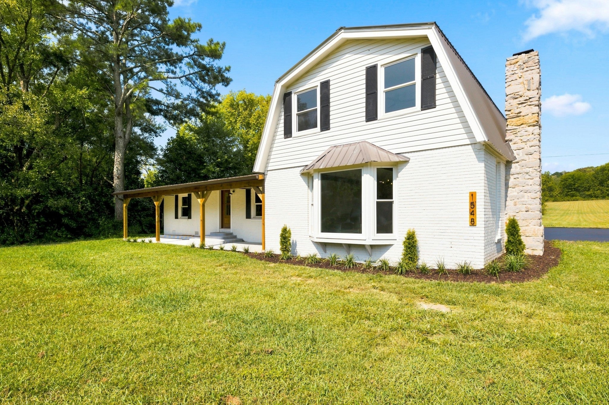 1548 Roy Sellers Rd