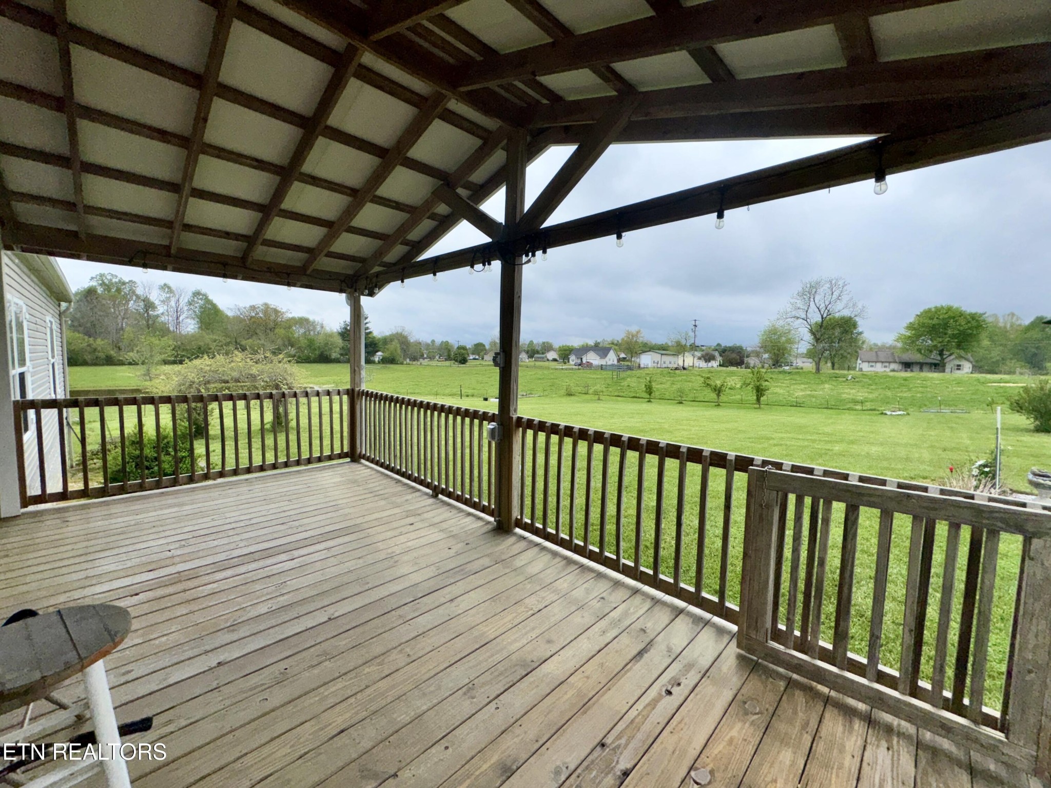 2959 Pomona Rd
