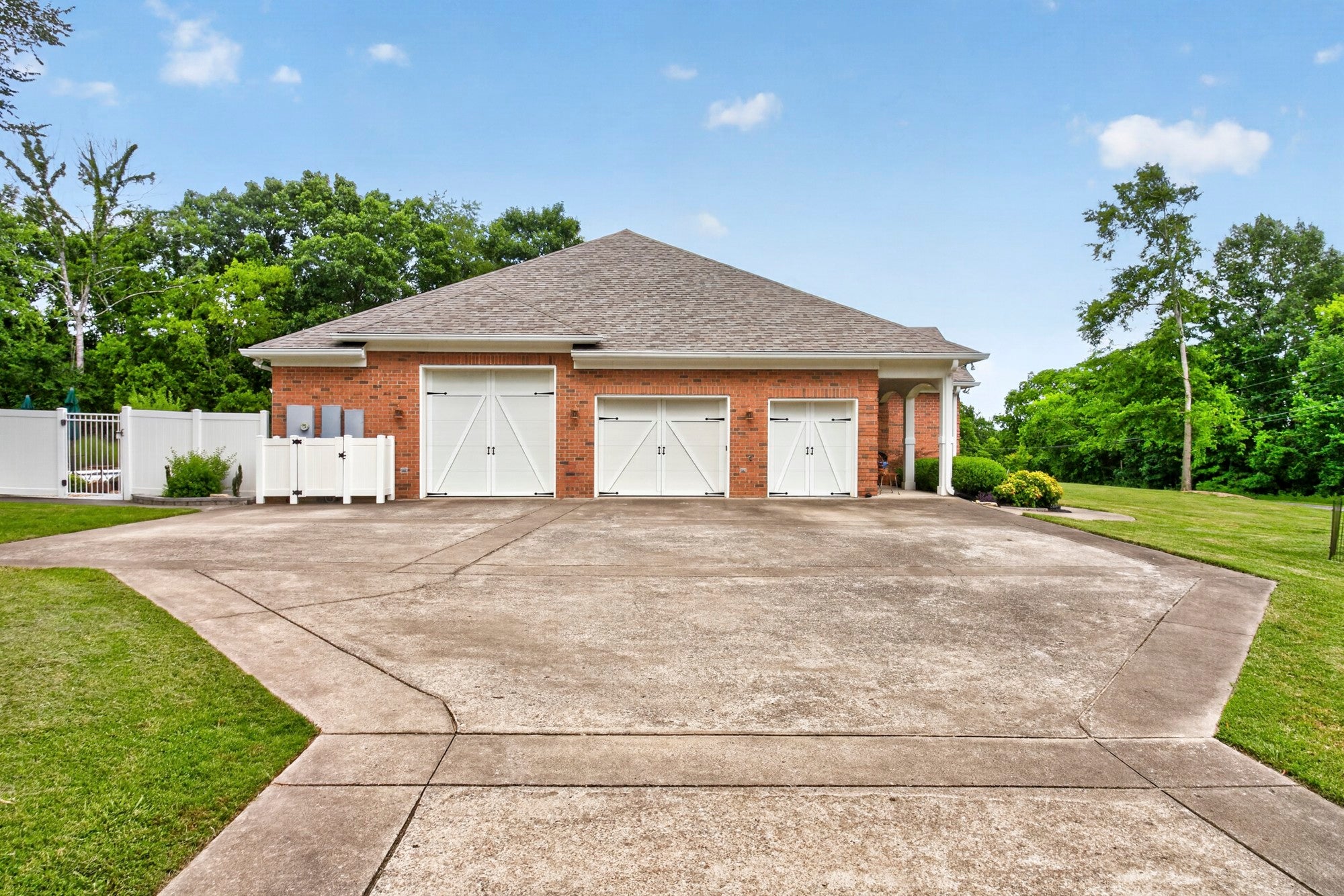 1030 Parsons Way