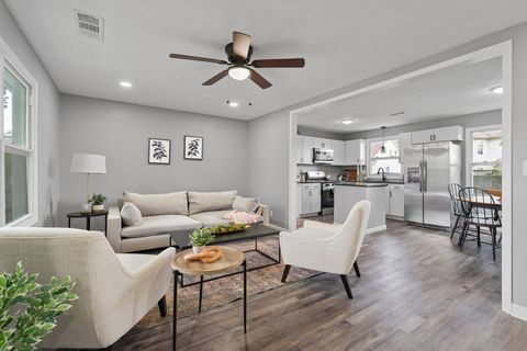 544 Stones River Rd La Vergne TN 37086