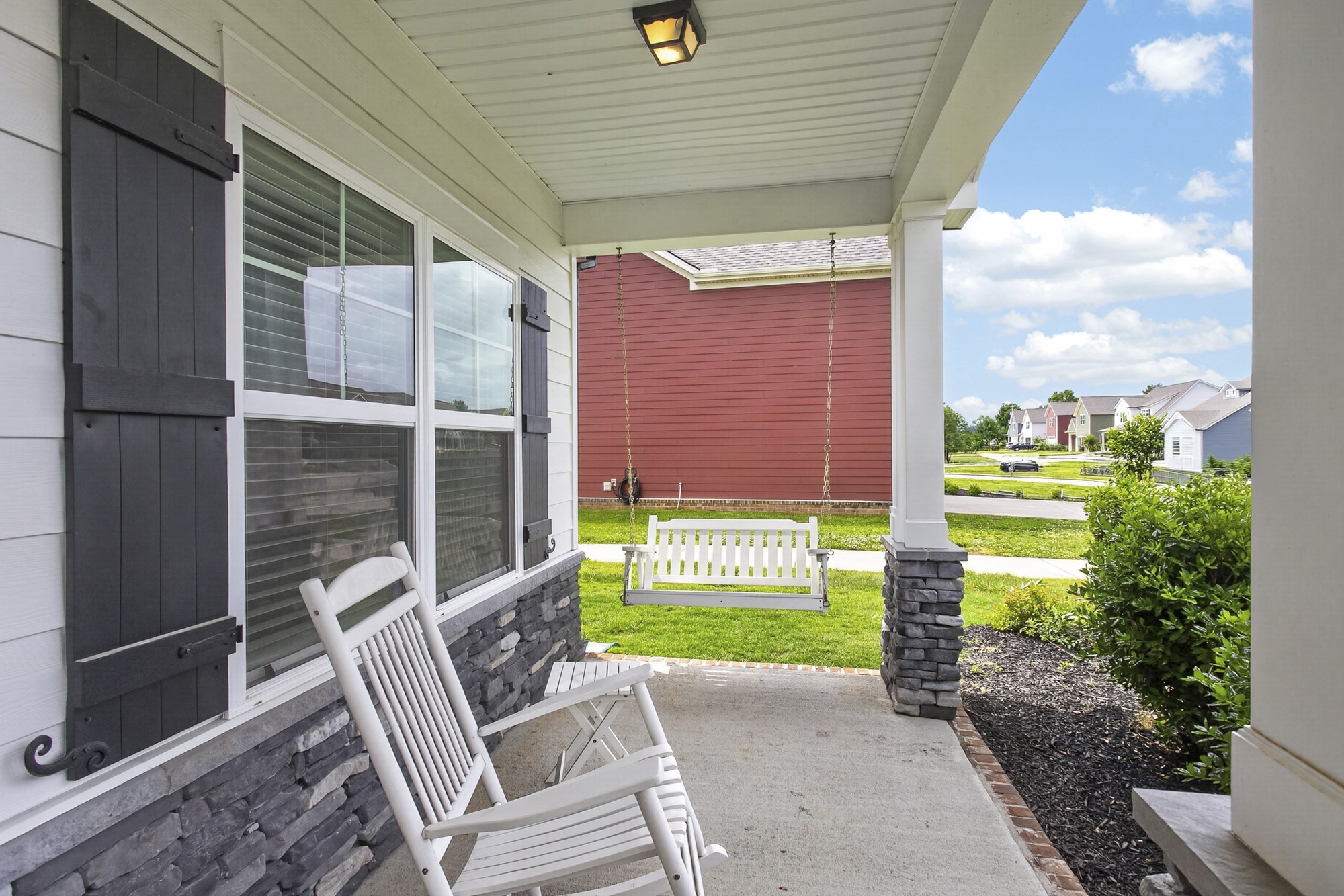 3415 Plum Leaf Pl