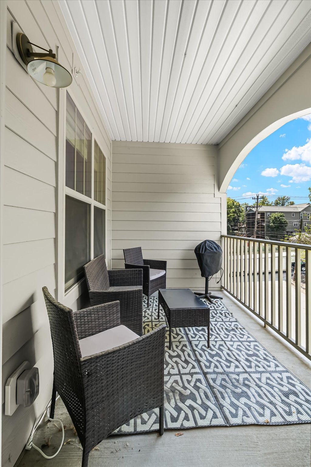 414 Rosedale Ave 301