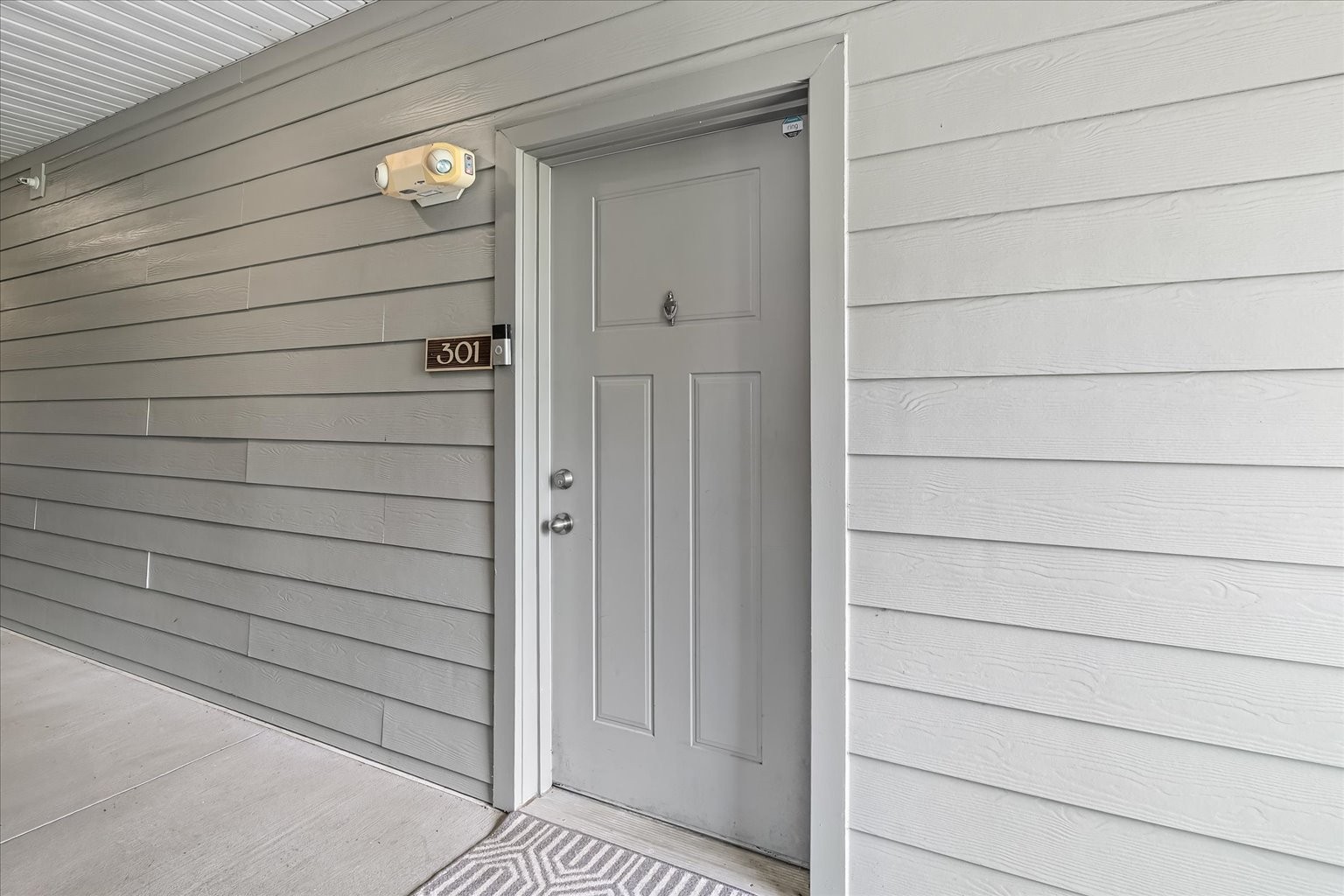 414 Rosedale Ave 301