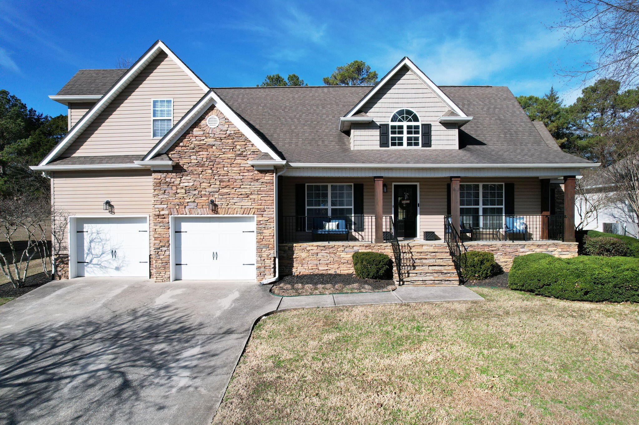 491 Thoroughbred Drive NW