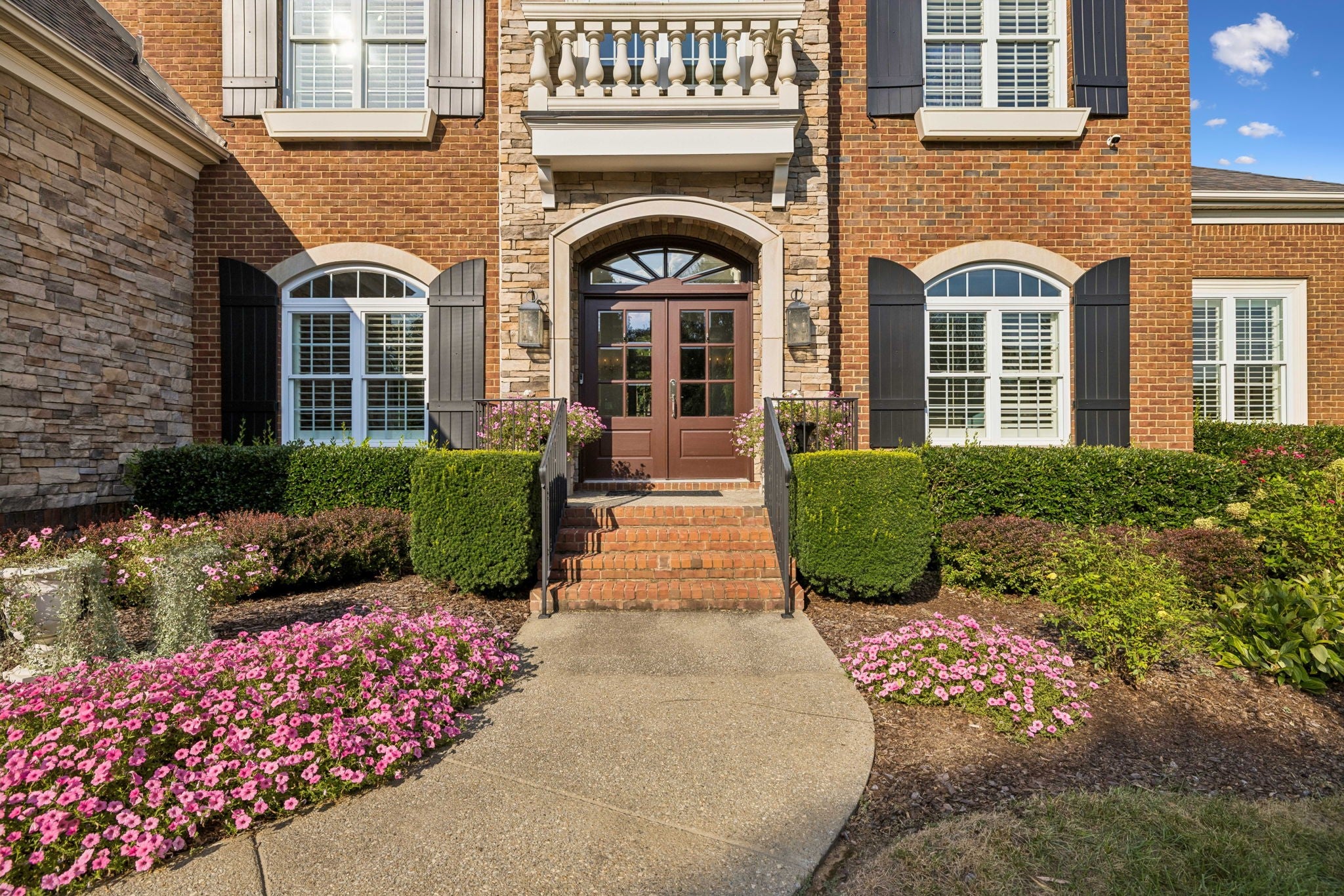 894 Arlington Heights