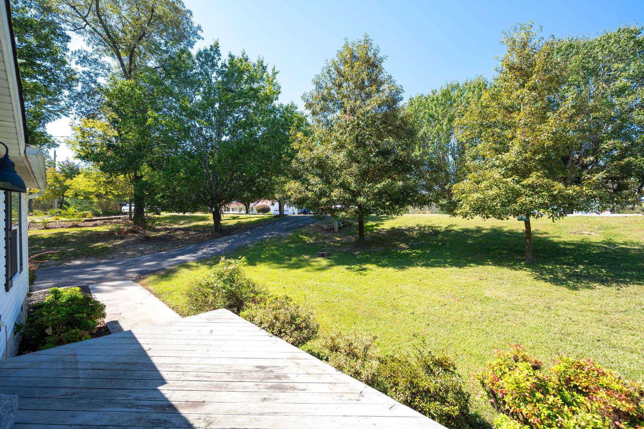 1650 Mccallie Ferry Road