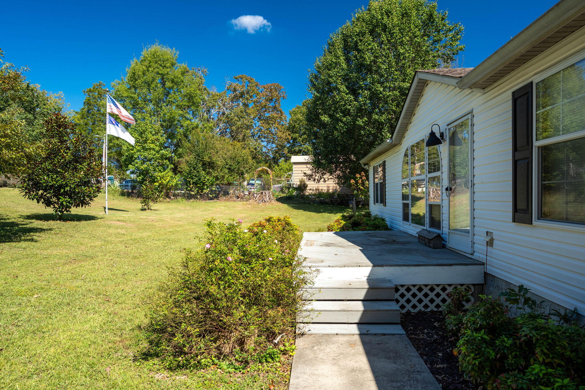 1650 Mccallie Ferry Road