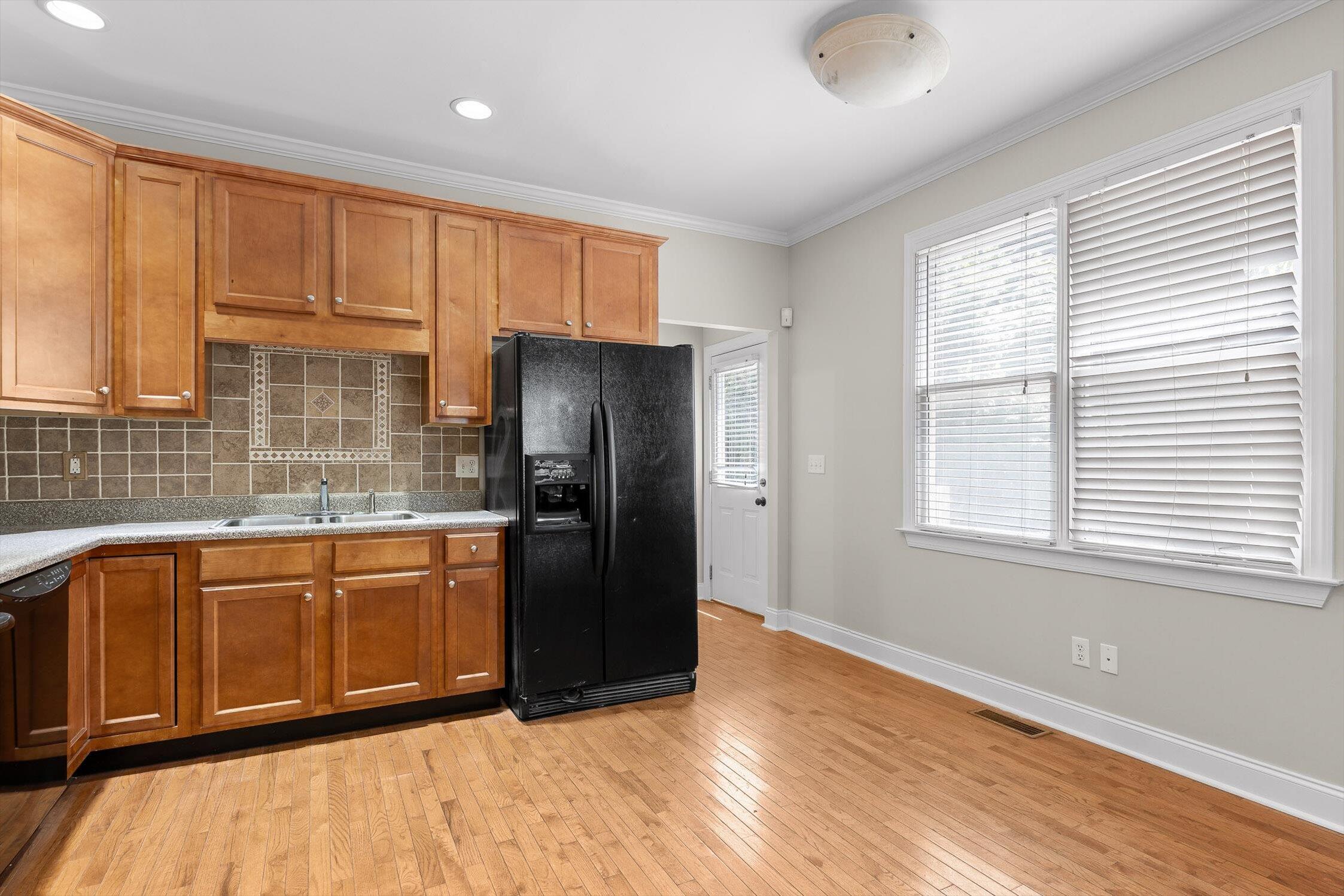 Chattanooga, Tennessee 37403, United States, 3 Bedrooms Bedrooms, ,2 BathroomsBathrooms,Residential,Active,119270