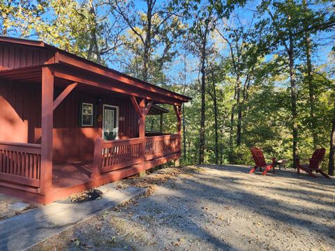 Photo of 5611 Lakeview Drive, Rising Fawn, GA 30738 (MLS # 1522481)
