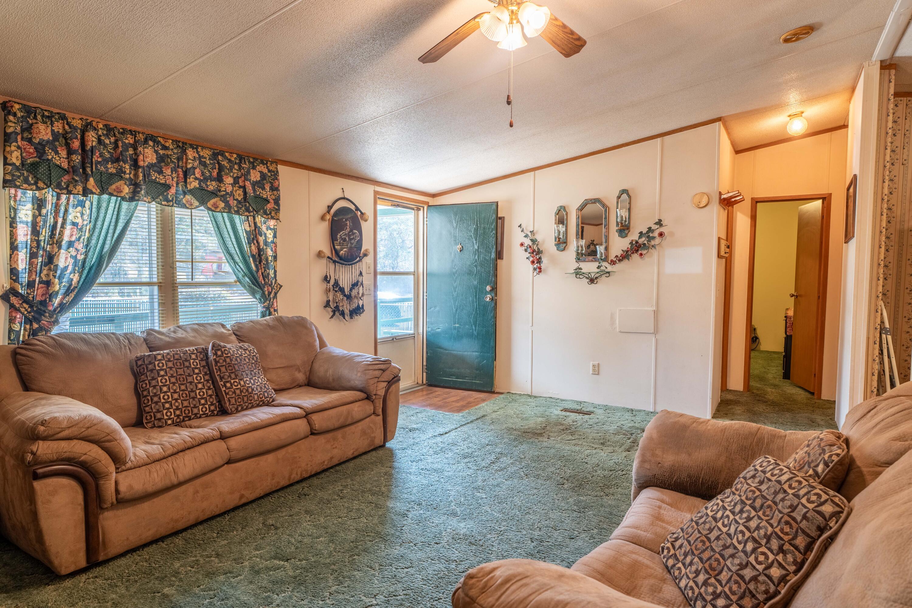 166 Applewood Lane, Chatsworth, Georgia image 4