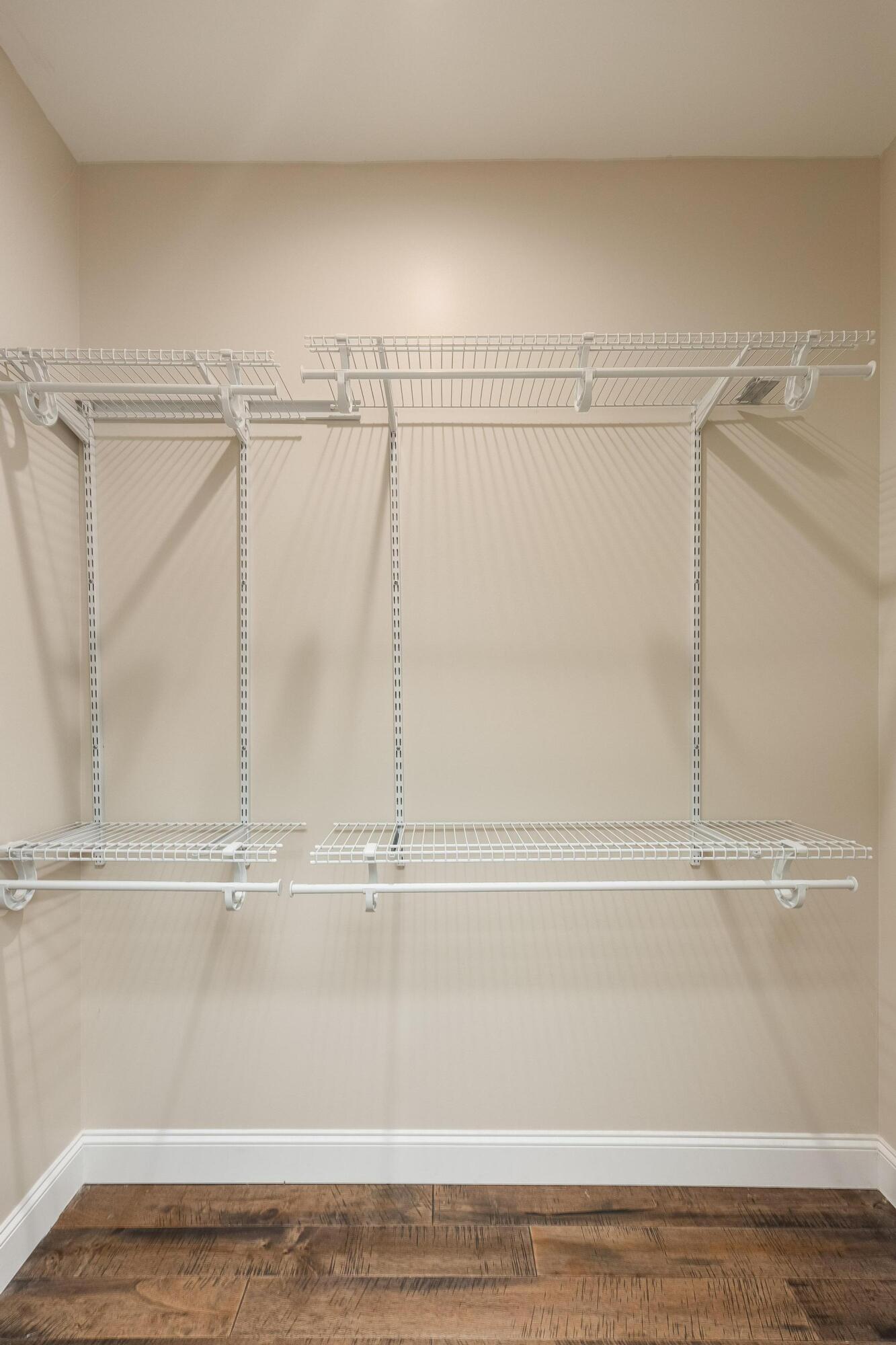 Trenton, Georgia 30752, United States, 5 Bedrooms Bedrooms, ,5 BathroomsBathrooms,Residential,Active,214862