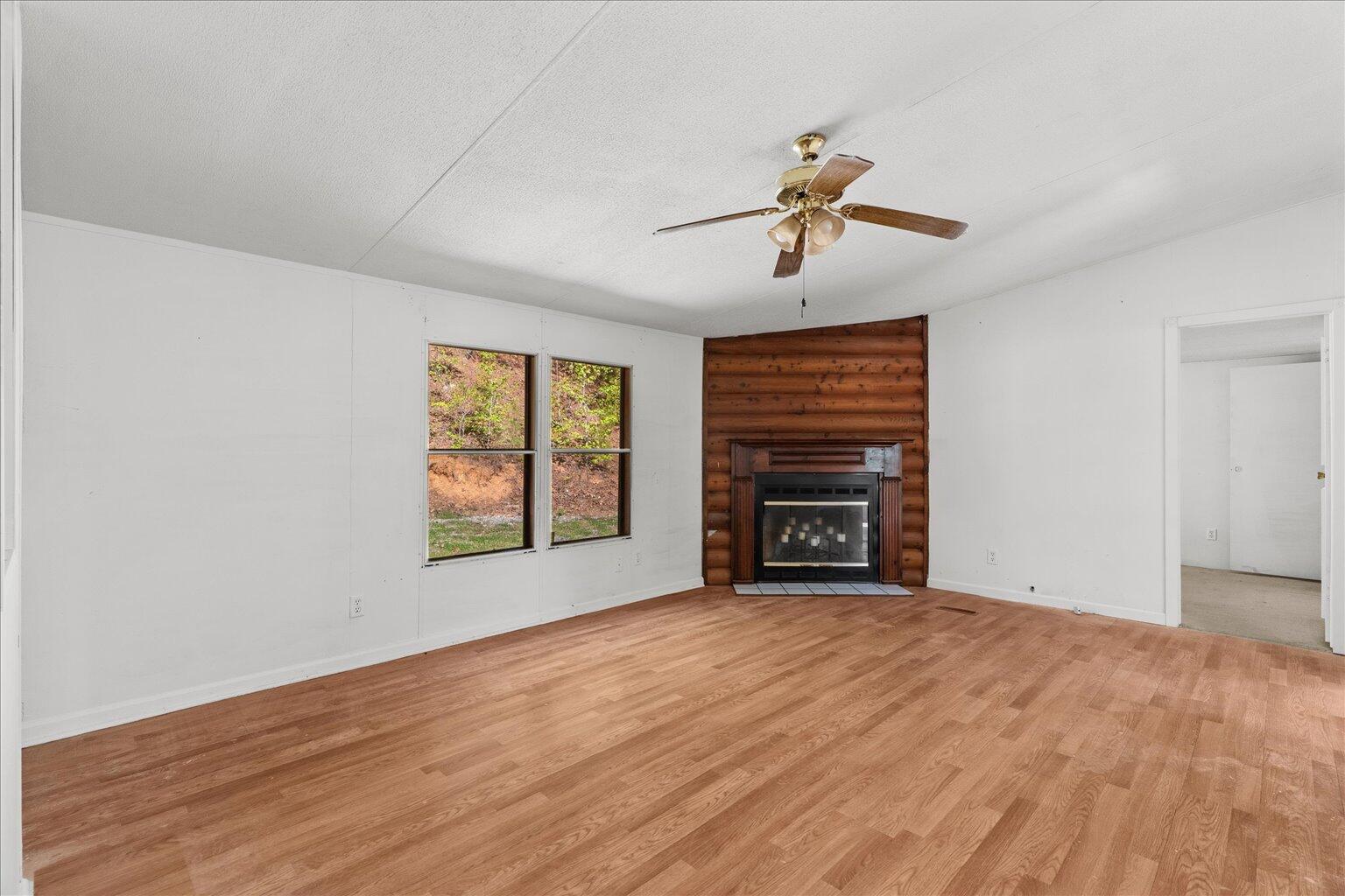 1198 Baker Circle, Tunnel Hill, Georgia image 9