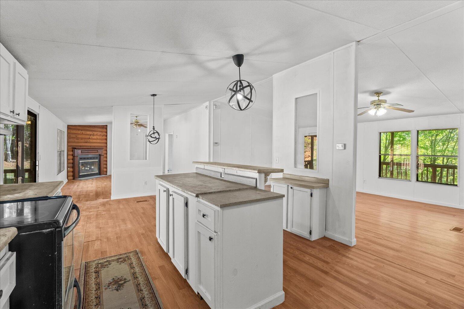1198 Baker Circle, Tunnel Hill, Georgia image 4