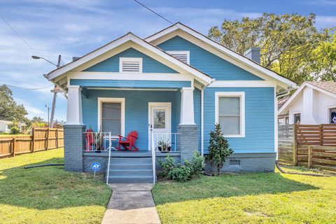 Photo of 1000 S Beech Street, Chattanooga, TN 37404 (MLS # 1516908)
