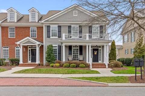 Photo of 1063 Restoration Drive, Chattanooga, TN 37421 (MLS # 1529362)