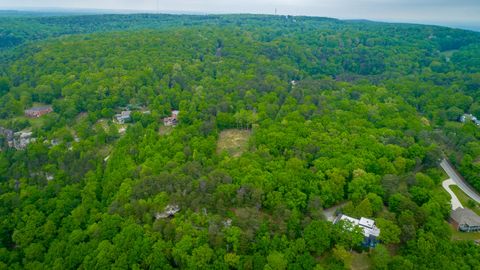 Tiny photo for 926 Montlake Road, Soddy Daisy, TN 37379 (MLS # 1514279)