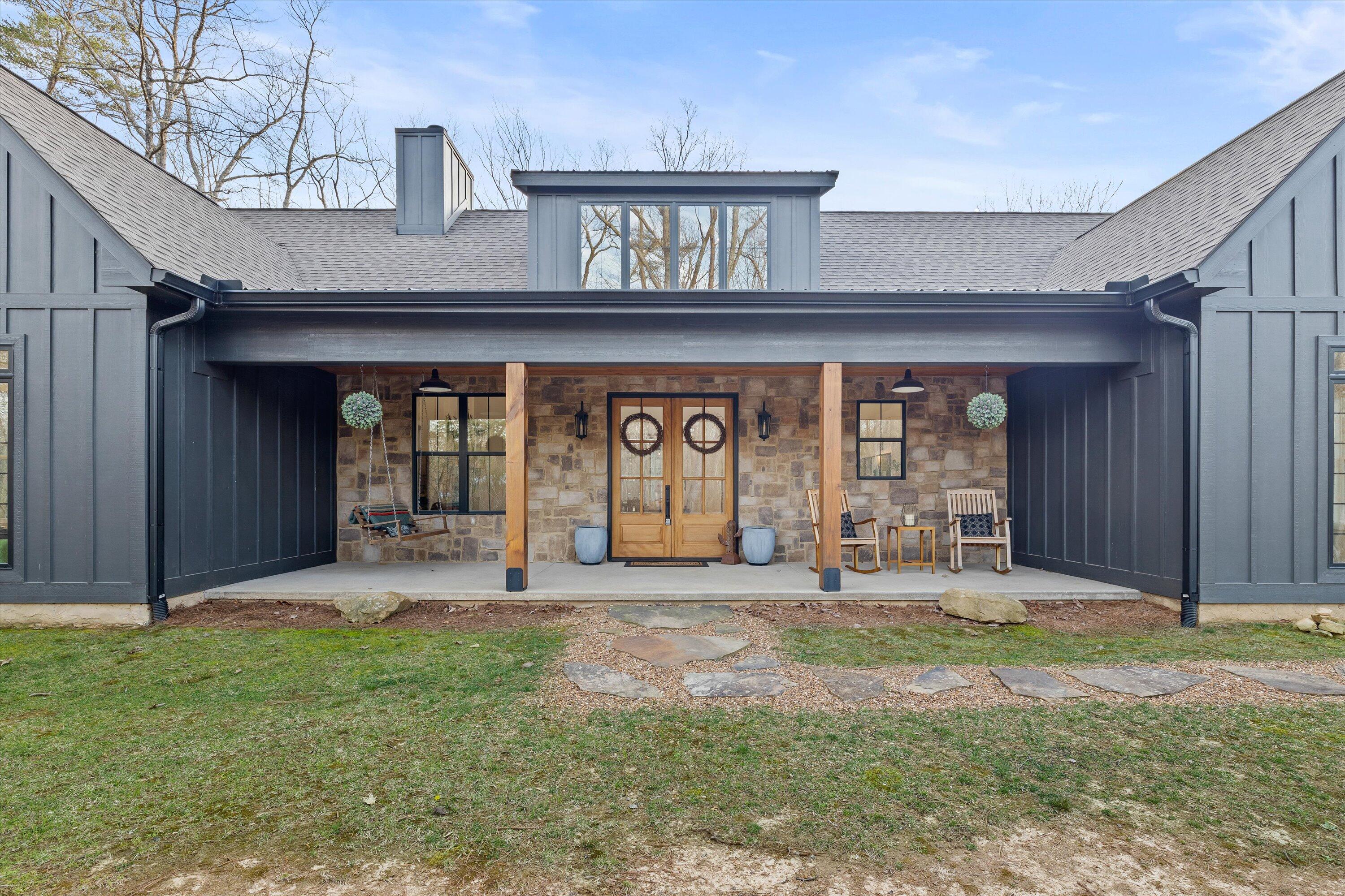 750 Lake Loop Road, Menlo, Georgia image 3