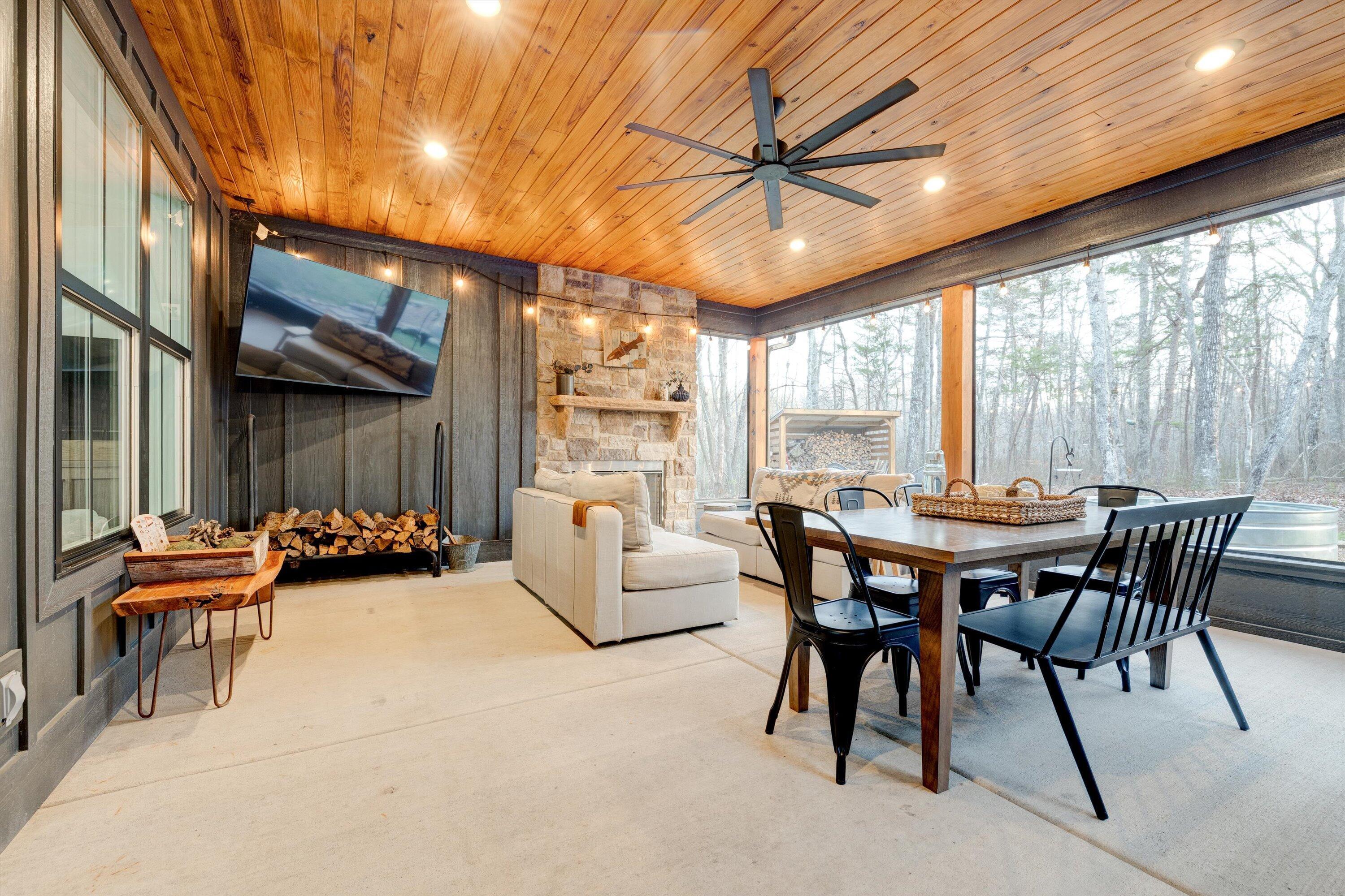 750 Lake Loop Road, Menlo, Georgia image 32