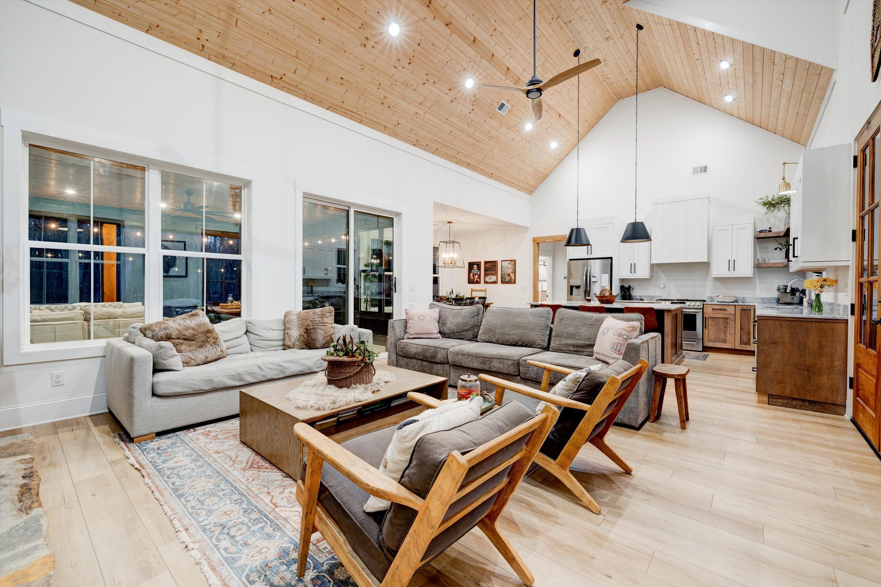 750 Lake Loop Road, Menlo, Georgia image 8