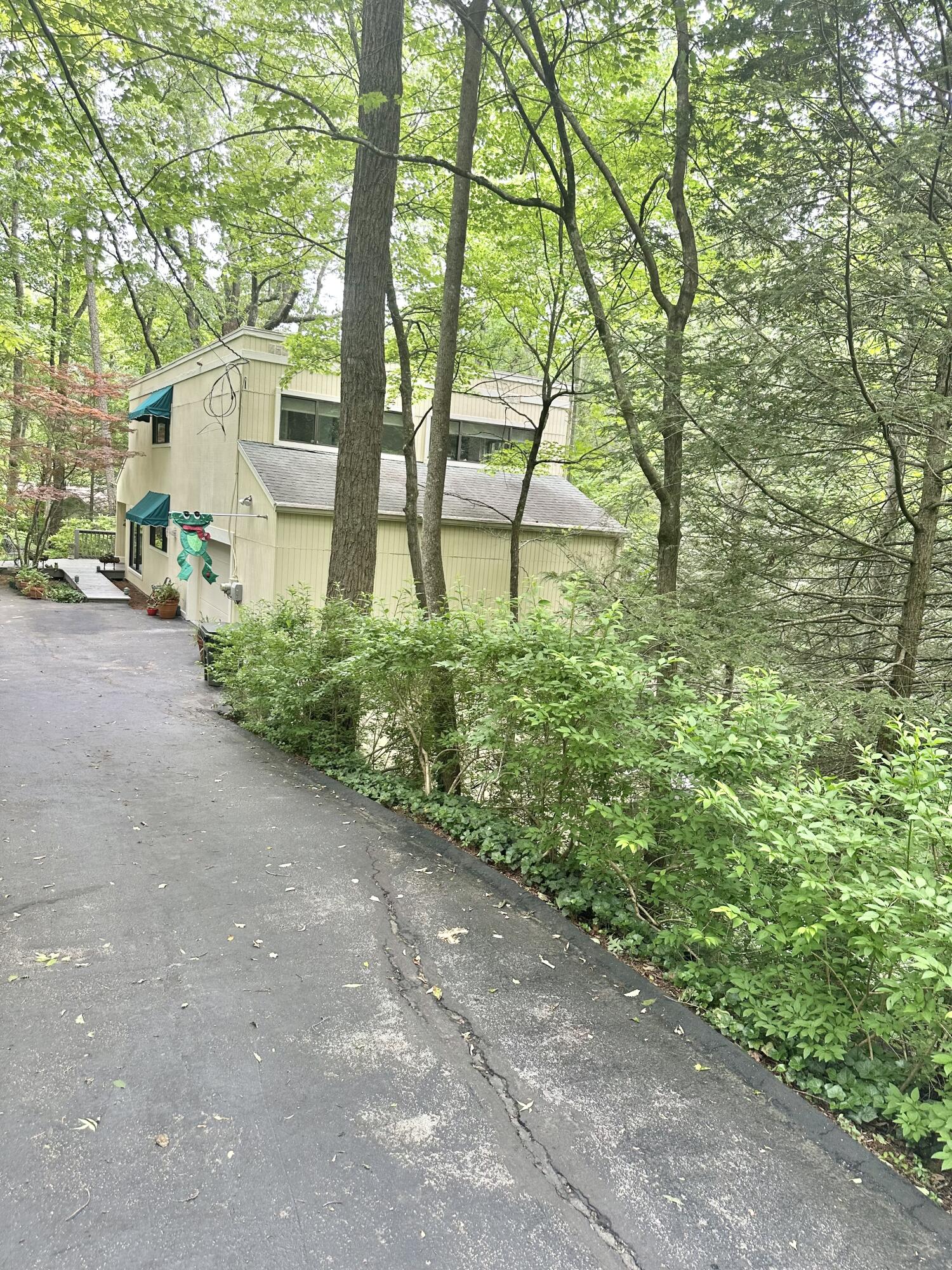 413 Fern Trail, Signal Mountain, Tennessee image 4