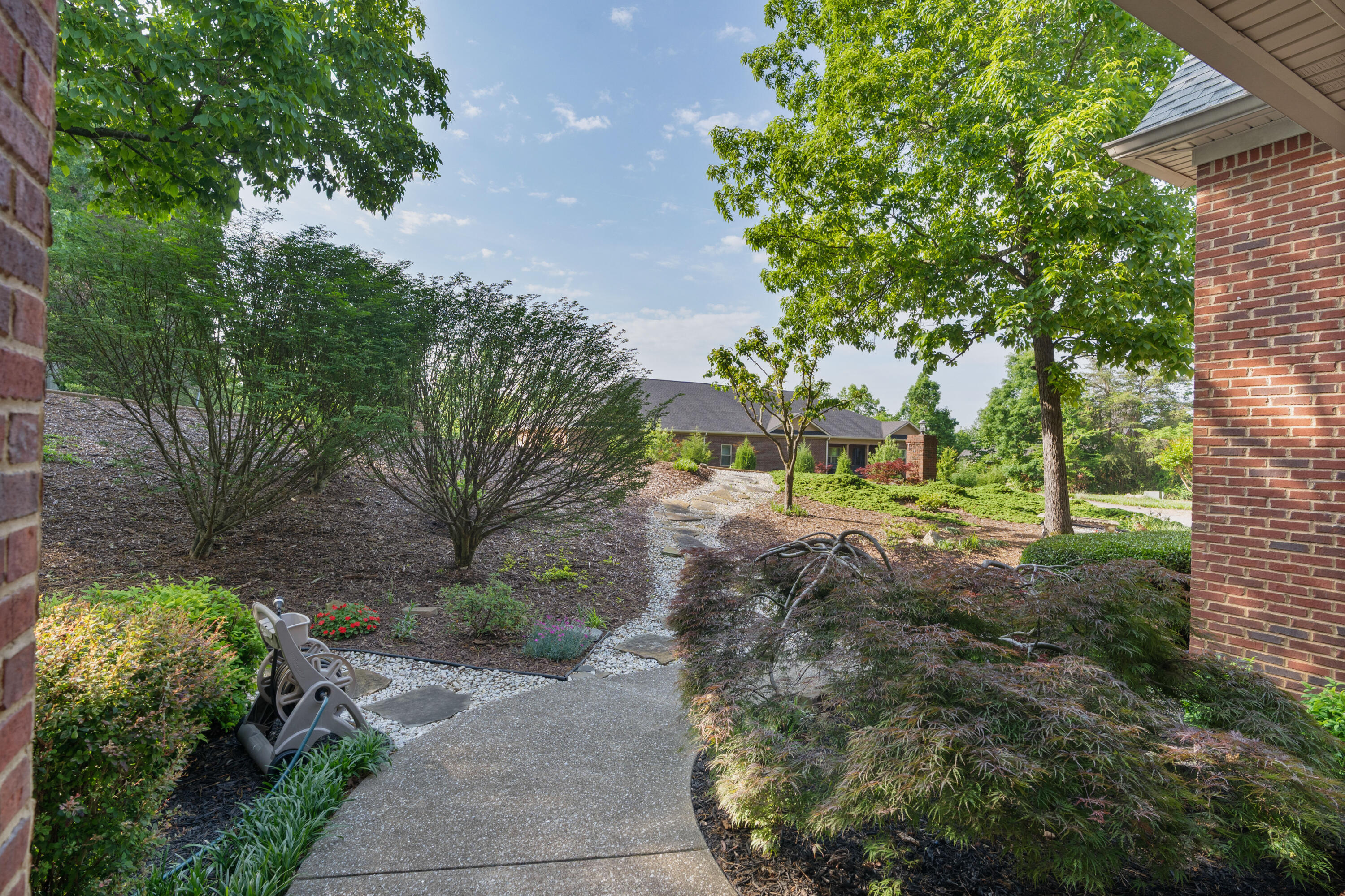 7237 River Run Drive, Chattanooga, Tennessee image 7