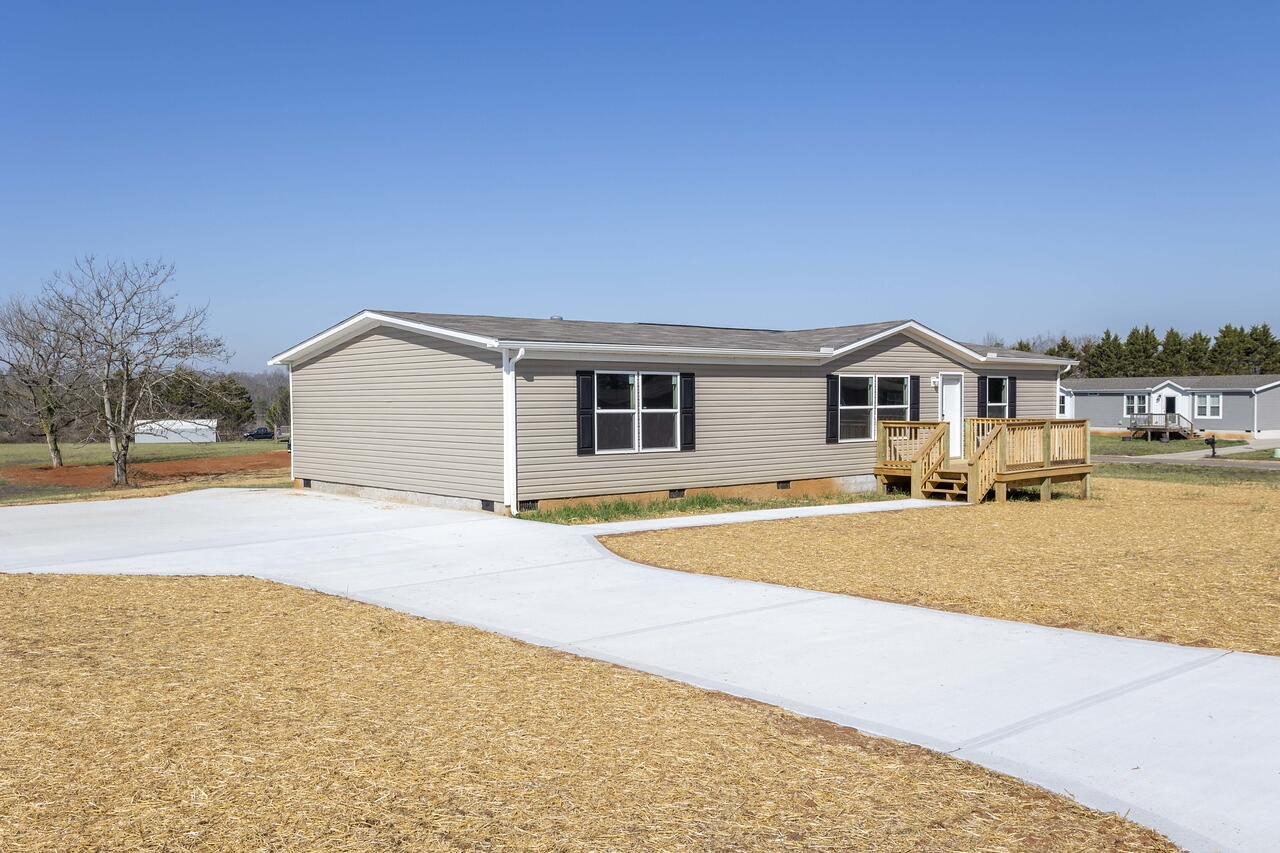 170 Meadow Lawn Drive, Englewood, Tennessee image 3