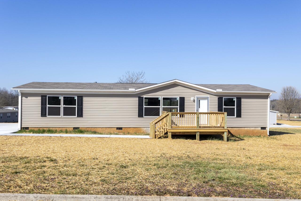 170 Meadow Lawn Drive, Englewood, Tennessee image 1