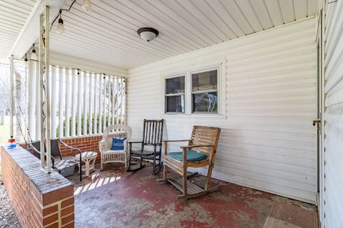 Tiny photo for 614 Elizabeth Street, Athens, TN 37303 (MLS # 1530054)