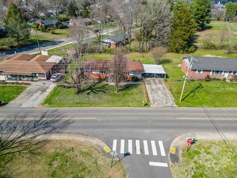 Tiny photo for 614 Elizabeth Street, Athens, TN 37303 (MLS # 1530054)