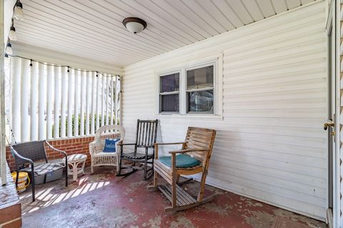 Tiny photo for 614 Elizabeth Street, Athens, TN 37303 (MLS # 1530054)