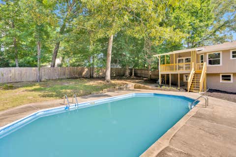 Photo of 2418 Cedar Creek Drive, Chattanooga, TN 37421 (MLS # 1538277)