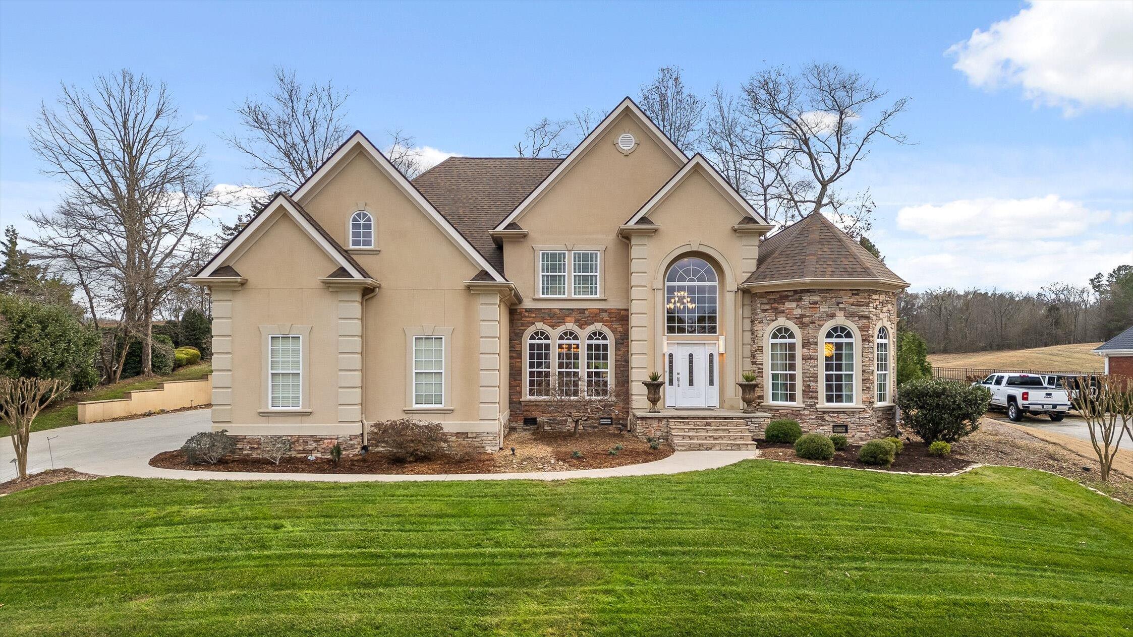 174 Lonesome Dove Lane