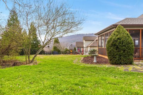 Tiny photo for 1040 Lynnstone Drive, Chattanooga, TN 37405 (MLS # 1529772)