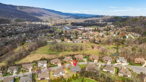 Tiny photo for 1040 Lynnstone Drive, Chattanooga, TN 37405 (MLS # 1529772)