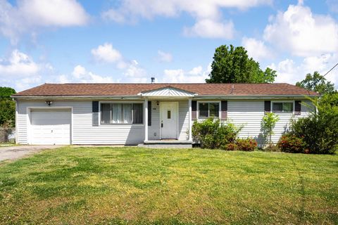 Photo of 722 Mary Agnes Drive, Rossville, GA 30741 (MLS # 1532686)