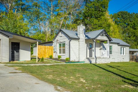 2016 Mcfarland Avenue, Rossville, GA 30741 - #: 1510482