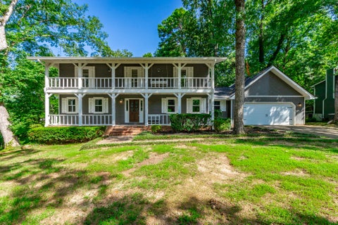 Photo of 6501 Lake Shadows Circle, Hixson, TN 37343 (MLS # 1541199)