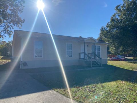 Photo of 6201 Fisk Avenue, Chattanooga, TN 37421 (MLS # 1522890)