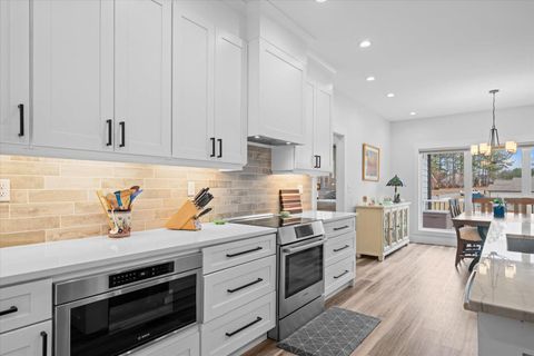 Tiny photo for 318 Freedom Way, Chatsworth, GA 30705 (MLS # 1530573)