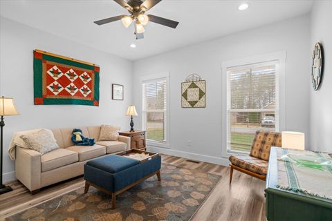 Tiny photo for 318 Freedom Way, Chatsworth, GA 30705 (MLS # 1530573)