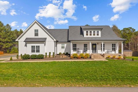 Tiny photo for 318 Freedom Way, Chatsworth, GA 30705 (MLS # 1530573)